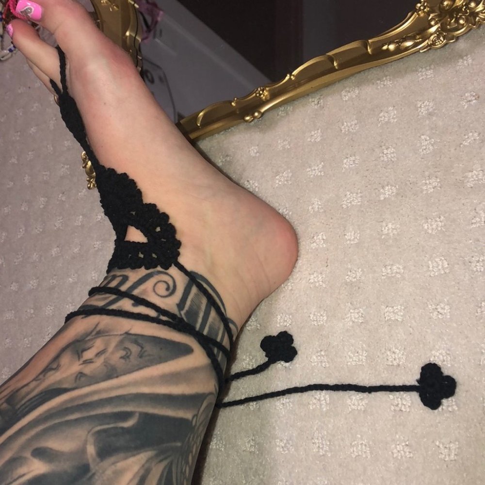 Bohemian ankle wrap crochet knit bracelet foot black knitted anklet summer - Picture 3 of 5